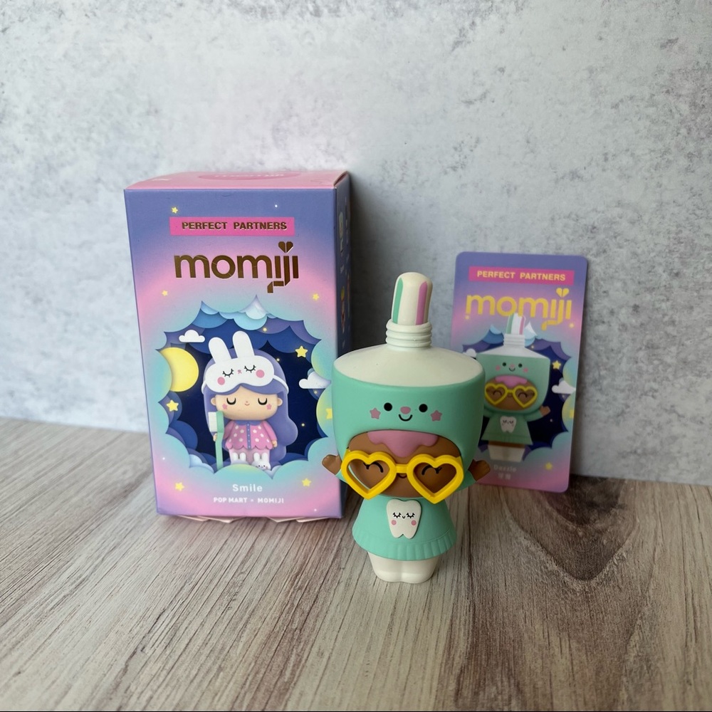 Pop Mart x Momiji - Perfect Partners Open Blind Box - Dazzle (Toothpaste Girl!)
